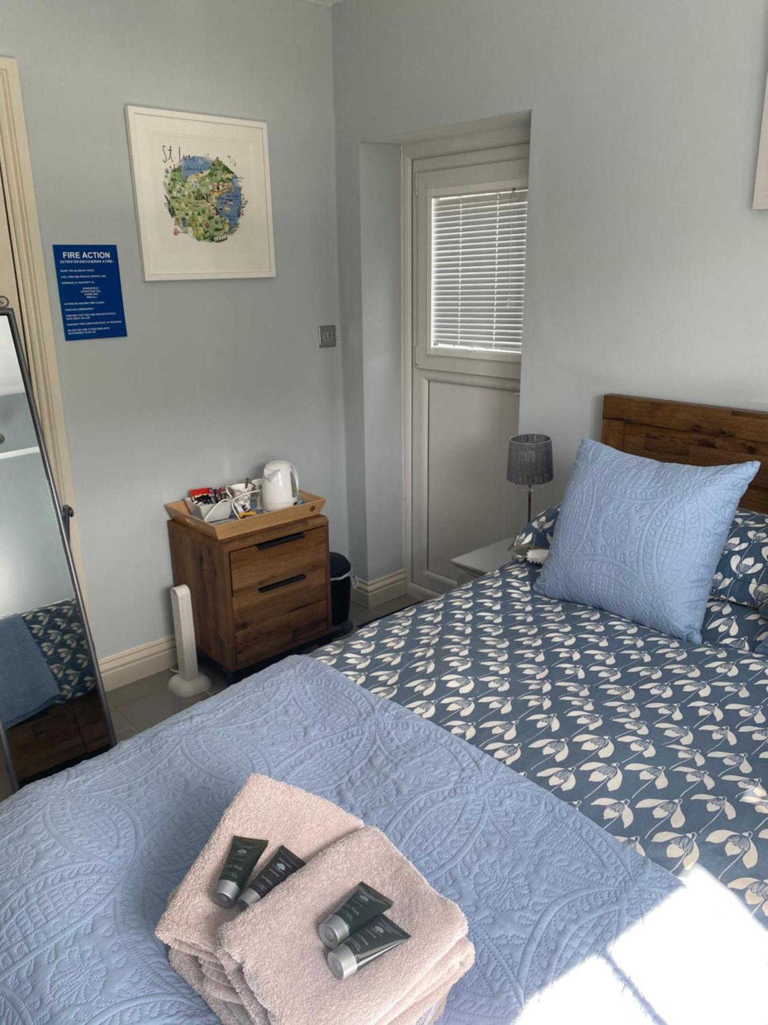 Downsfield Bed And Breakfast St Ives Dış mekan fotoğraf